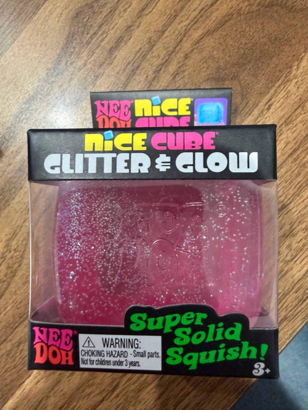Needoh Nice Cube Glitter & Glow Super Solid Squish - Pink